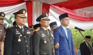 Danrem 042/Gapu Brigjen TNI Heri Purwanto saat menghadiri peringatan Hari Kesaktian Pancasila di lapangan Kantor Gubernur Jambi