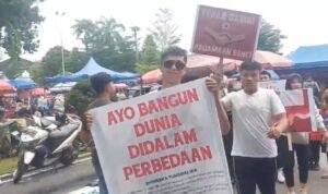 Kampanye simpatik FKPT bersama Densus 88 AT dengan tema Merawat Kebhinekaan, Menolak Radikalisme dan Terorisme di CFD Telanaipura, Kota Jambi