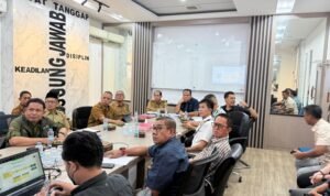 Rapat koordinasi Tim Satgas Pengendalian Harga Beras Jambi terkait adanya laporan penjualan beras diatas HET