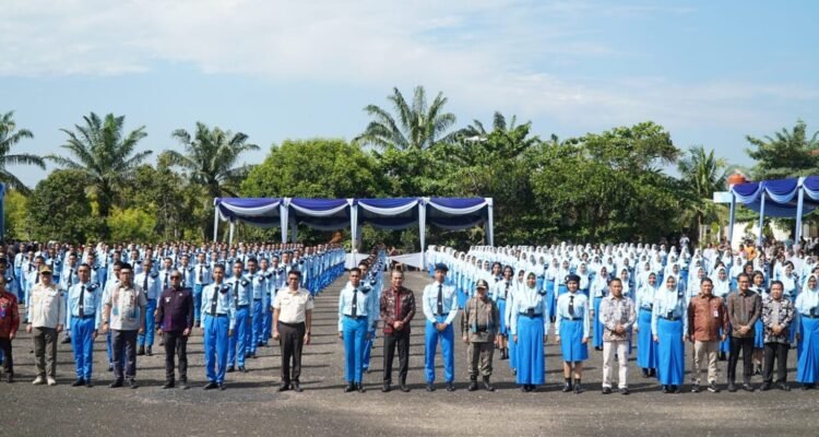 pengukuhan siswa baru sma titian teras