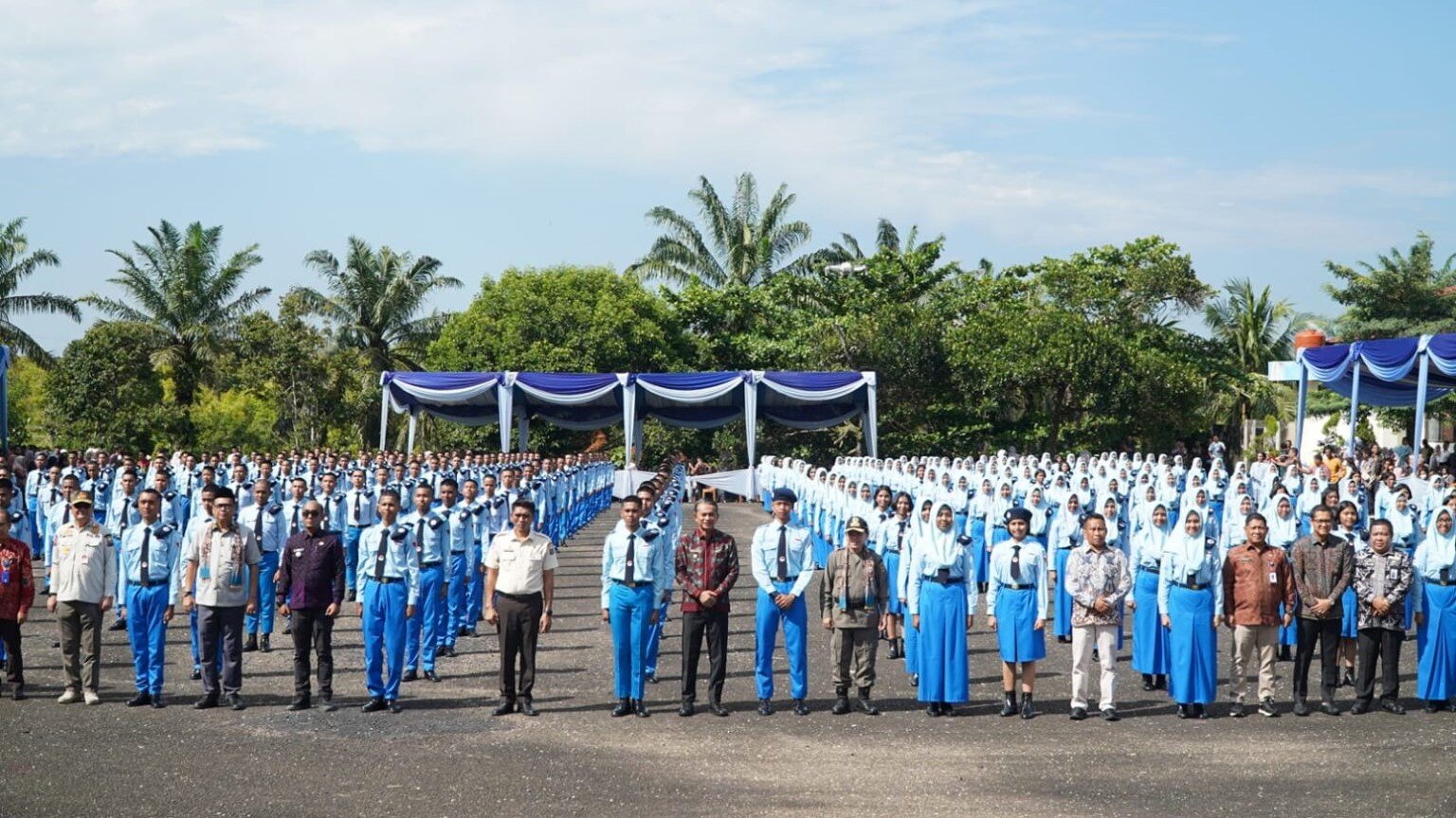 pengukuhan siswa baru sma titian teras