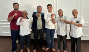 Ketua DPRD Provinsi Jambi bersama Forum Warga Tolak Zona Merah