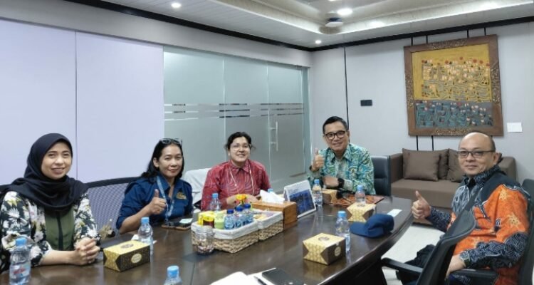 Audiensi pengurus Serikat Media Siber Indonesia (SMSI) Pusat dengan Staf Khusus Menteri Kebudayaan Bidang Media dan Komunikasi Publik, Muhammad Asrian Mirza