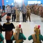 Gubernur Jambi saat menghadiri Kenduri Sko Manggien Depati Niniek Mamak Luhah Depati Intan Siulak Mukai, Kabupaten Kerinci