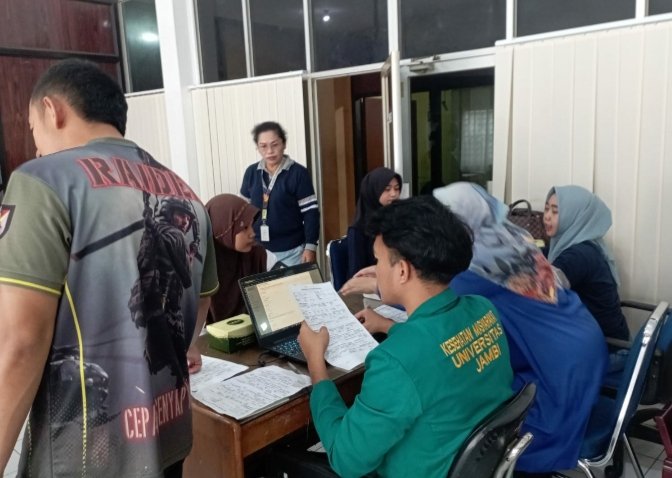 Pemeriksaan kesehatan atlet Jambi jelang mengikuti PON beladiri di Sulut