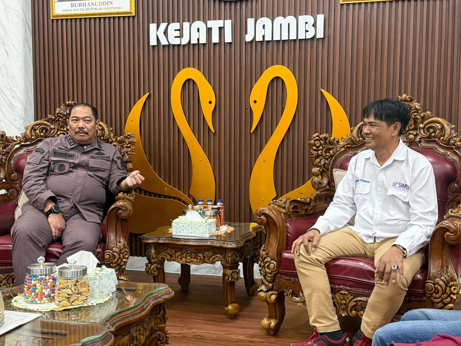 Kajati Jambi, Sugeng Hariadi, SH, MH bersama Ketua SMSI Provinsi Jambi Mukhtadi Putra Nusa