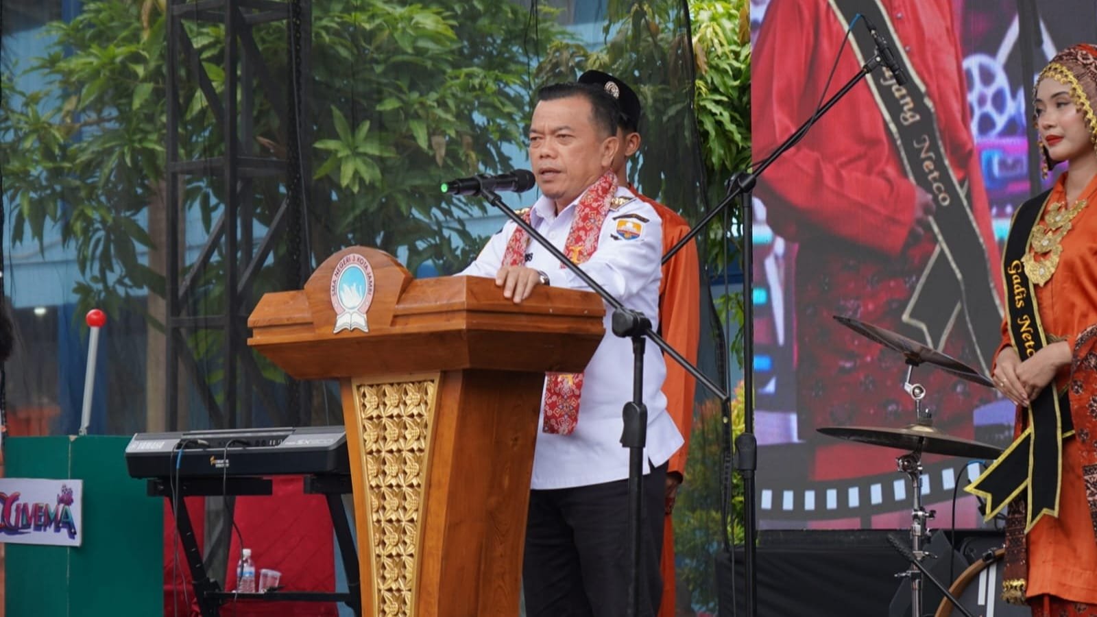 Gubernur Jambi Al Haris