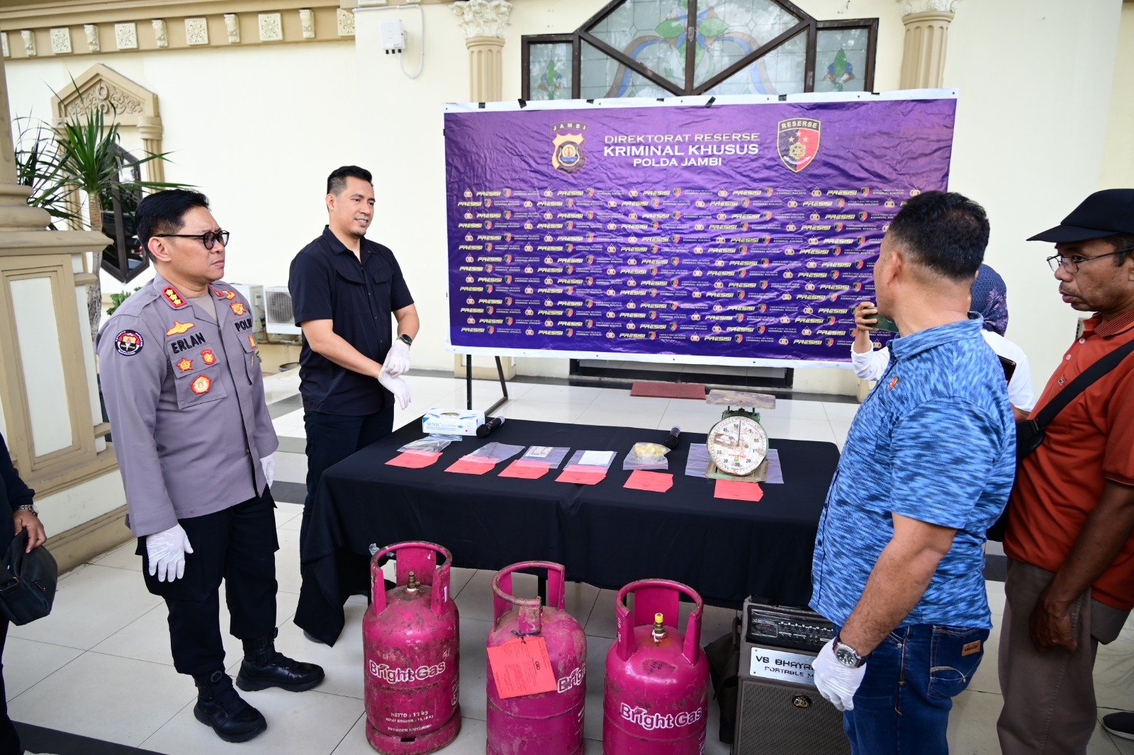 Barang bukti tabung gas yang berhasil diamankan Subdit Indagsi Ditreskrimsus Polda Jambi