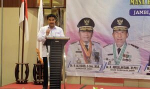 Ketua Dewan Pembina Serikat Media Siber Indonesia (SMSI) Provinsi Jambi DR. Ir H.A.R Sutan Adil Hendra MM (SAH)