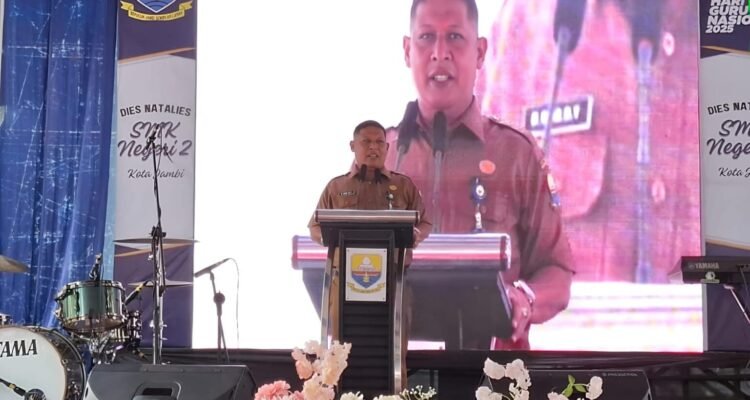 Pelaksana Tugas Kepala Dinas Pendidikan Provinsi Jambi, M Umar
