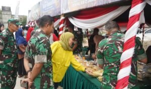 Bazar Ramadhan TNI yang digelar Korem 042/Gapu Jambi dalam rangka membantu masyarakat memenuhi kebutuhan pokok selama Ramadhan sekaligus menyambut Hari Raya Idul Fitri 1447 Hijriah