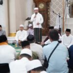 Gubernur Jambi Al Haris saat Safari Ramadhan 1447 Hijriah di Masjid Jami’ Al-Mu’minin, Kelurahan Pasar Pamenang, Kabupaten Merangin