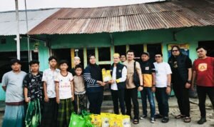 Bakti sosial pengurus PWI Kota Jambi ke panti asuhan