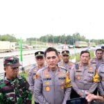 Kapolda Jambi Irjen Pol. Krisno H. Siregar melakukan pengecekan sejumlah jalur strategis, mulai dari ruas Tol Jambi–Palembang hingga Pos Pelayanan di Mestong, Kabupaten Muaro Jambi