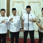 Wali Kota Jambi Maulana saat menerima kunjungan kerja Bupati Tanah Laut, Provinsi Kalimantan Selatan, Rahmat Trianto