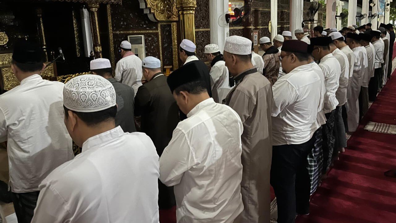 al haris qiamul lail