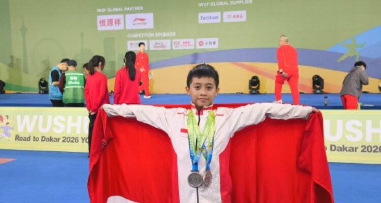 Zivan Abimanyu Rasendria, atlet wushu Jambi yang berhasil meraih dua medali perak di Kejuaraan Dunia Junior di Tianji, Tiongkok