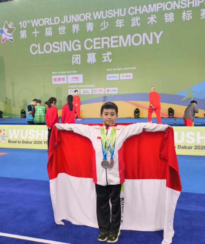 Zivan Abimanyu Rasendria, atlet wushu Jambi yang berhasil meraih dua medali perak di Kejuaraan Dunia Junior di Tianji, Tiongkok