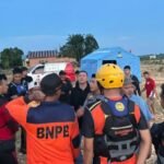 Perahu ketek terbalik