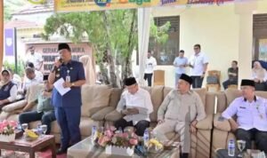 Wali Kota Jambi Maulana saat mendampingi Ketua DRPD Kota Jambi Kemas Faried Alfarelly melakukan Reses I tahun 2026 daerah Pemilihan III, Telanaipura, Danau Teluk dan Danau Sipin