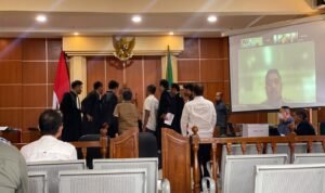 Suasana sidang kasus dugaan penguasaan ilegal pabrik kelapa sawit di Pengadilan Negeri Jambi