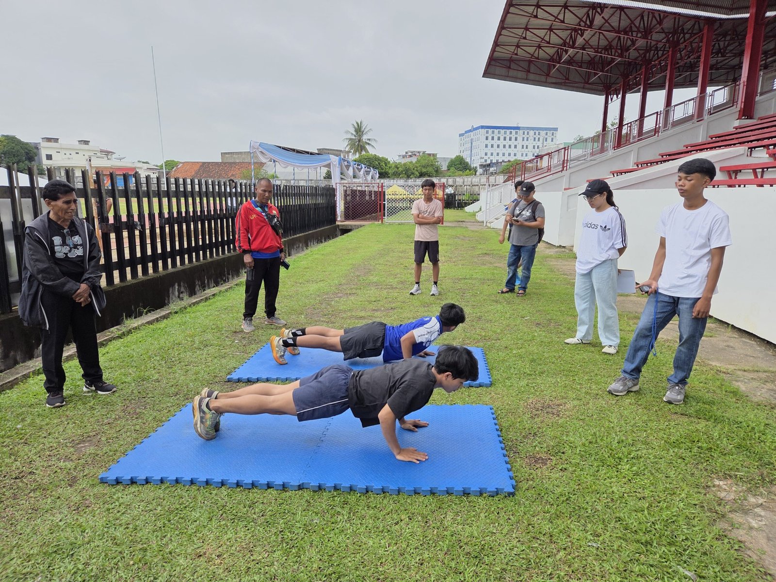 PON Bela Diri, Manado