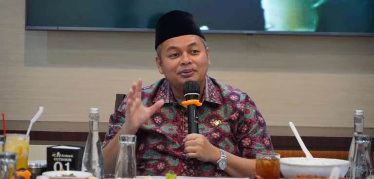 kemas faried ketua dprd kota jambi