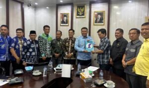 pertemuan pansus dprd jambi dengan pemkab tanjab barat