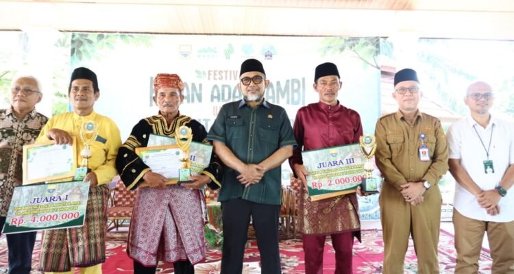 Hutan adat