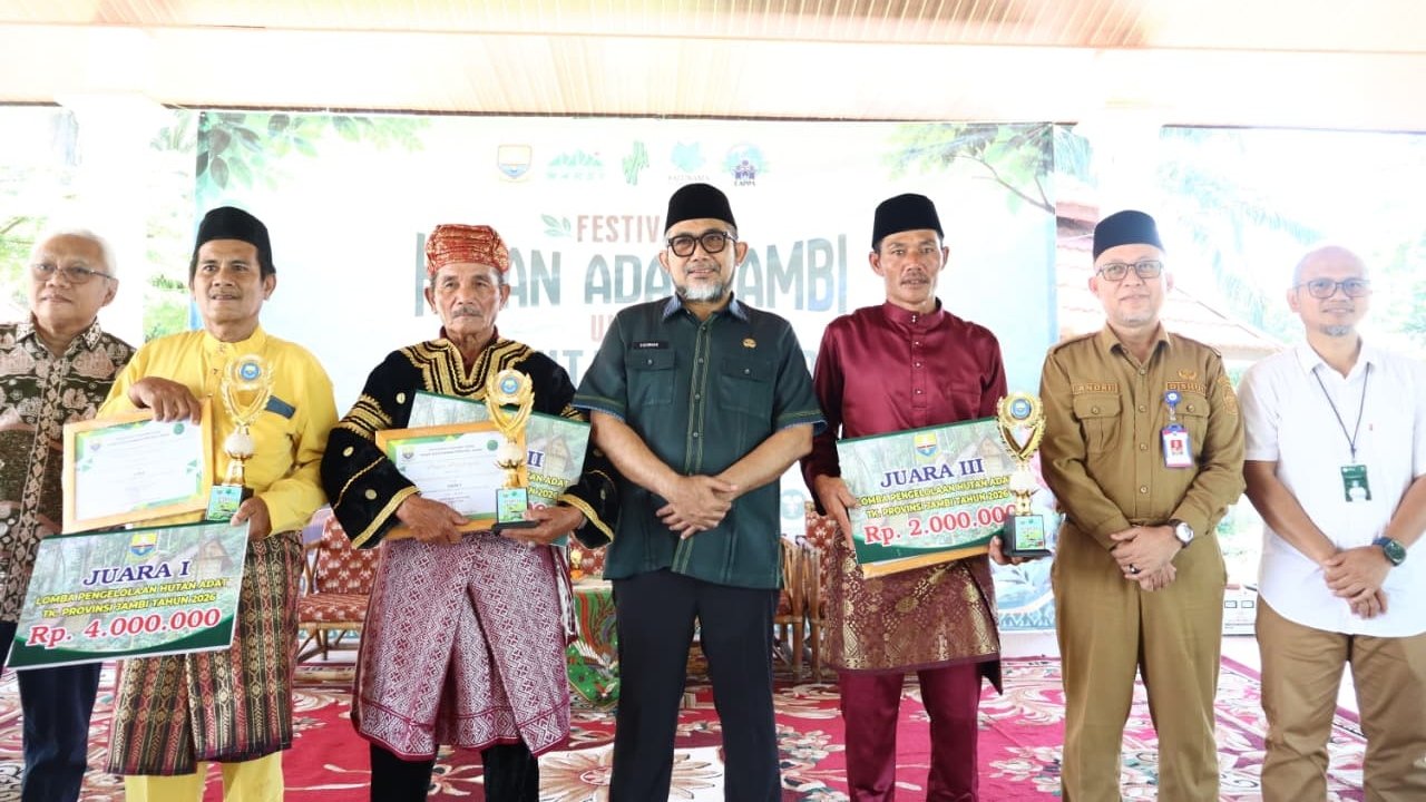 Hutan adat