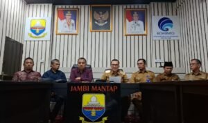 Kabar bohong