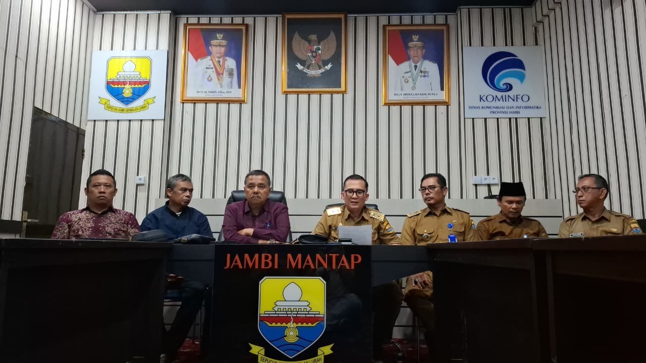 Kabar bohong