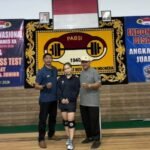 Lifter Jambi Yuliana Klarisa