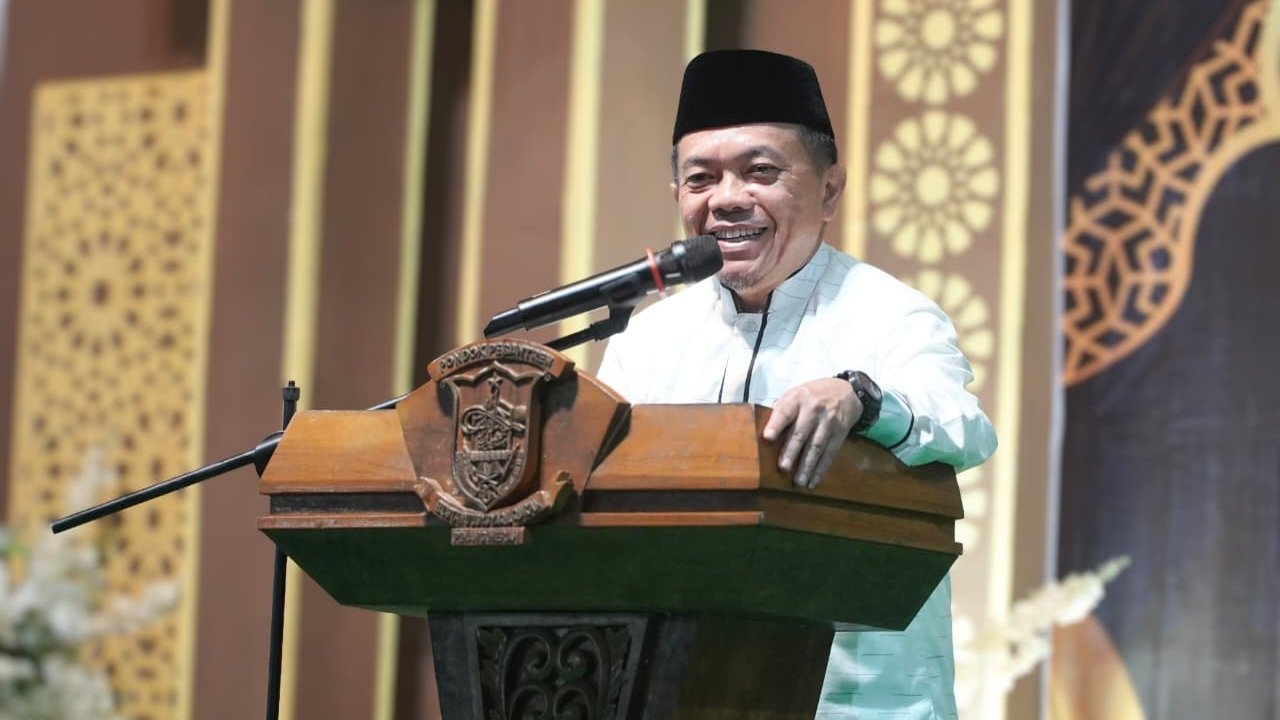 Gubernur Jambi Al Haris
