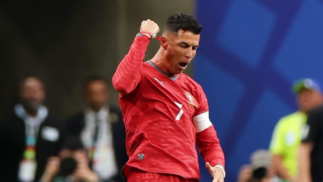 selebrasi cristiano ronaldo saat mencetak gol ke gawang uzbekistan di piala dunia 2026