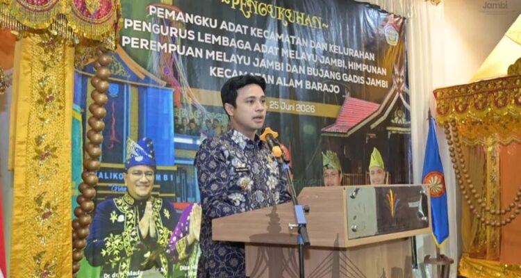 diza pengukuhan lam alam barajo