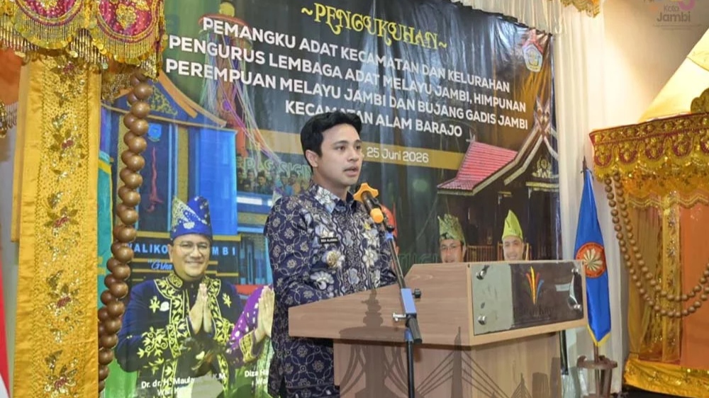 diza pengukuhan lam alam barajo