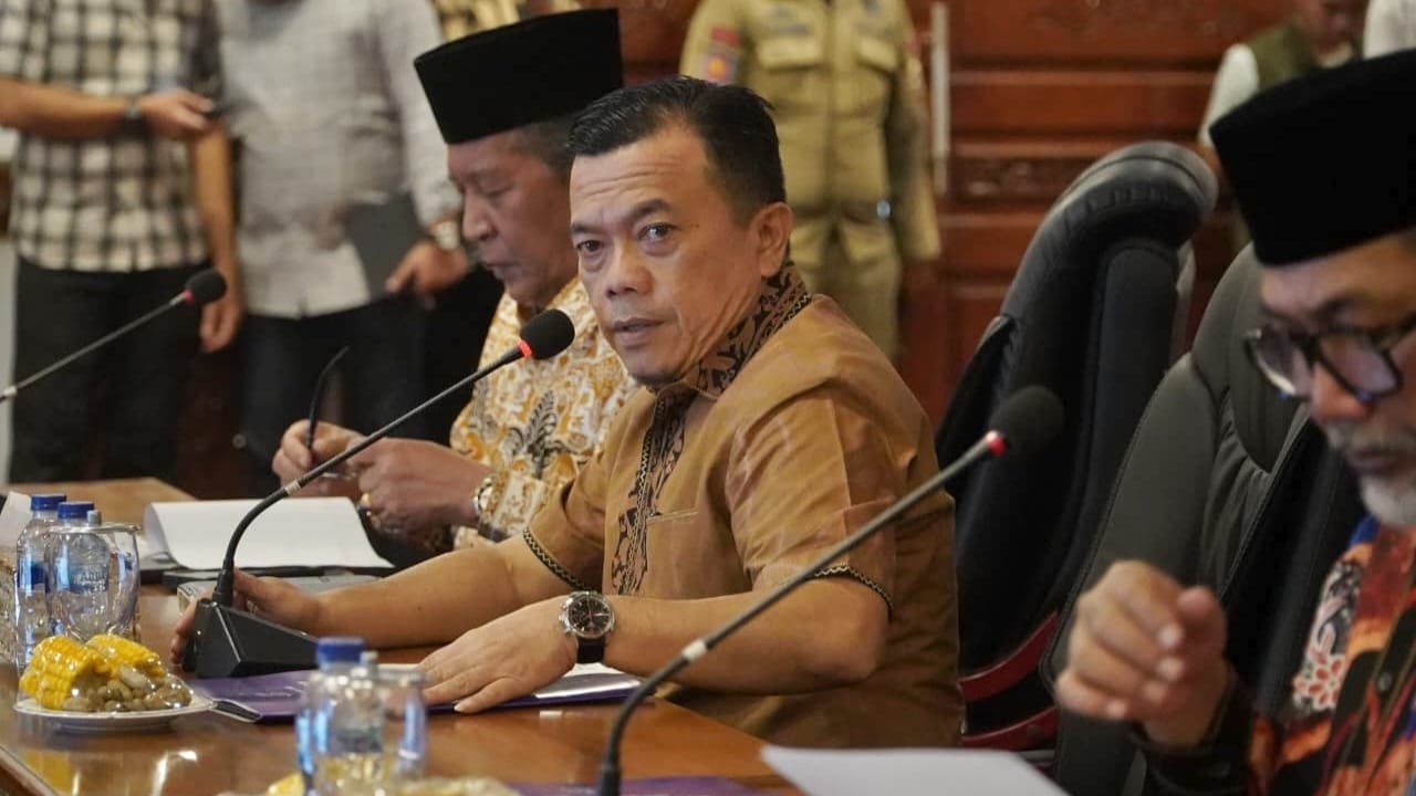 Gubernur Jambi Al Haris