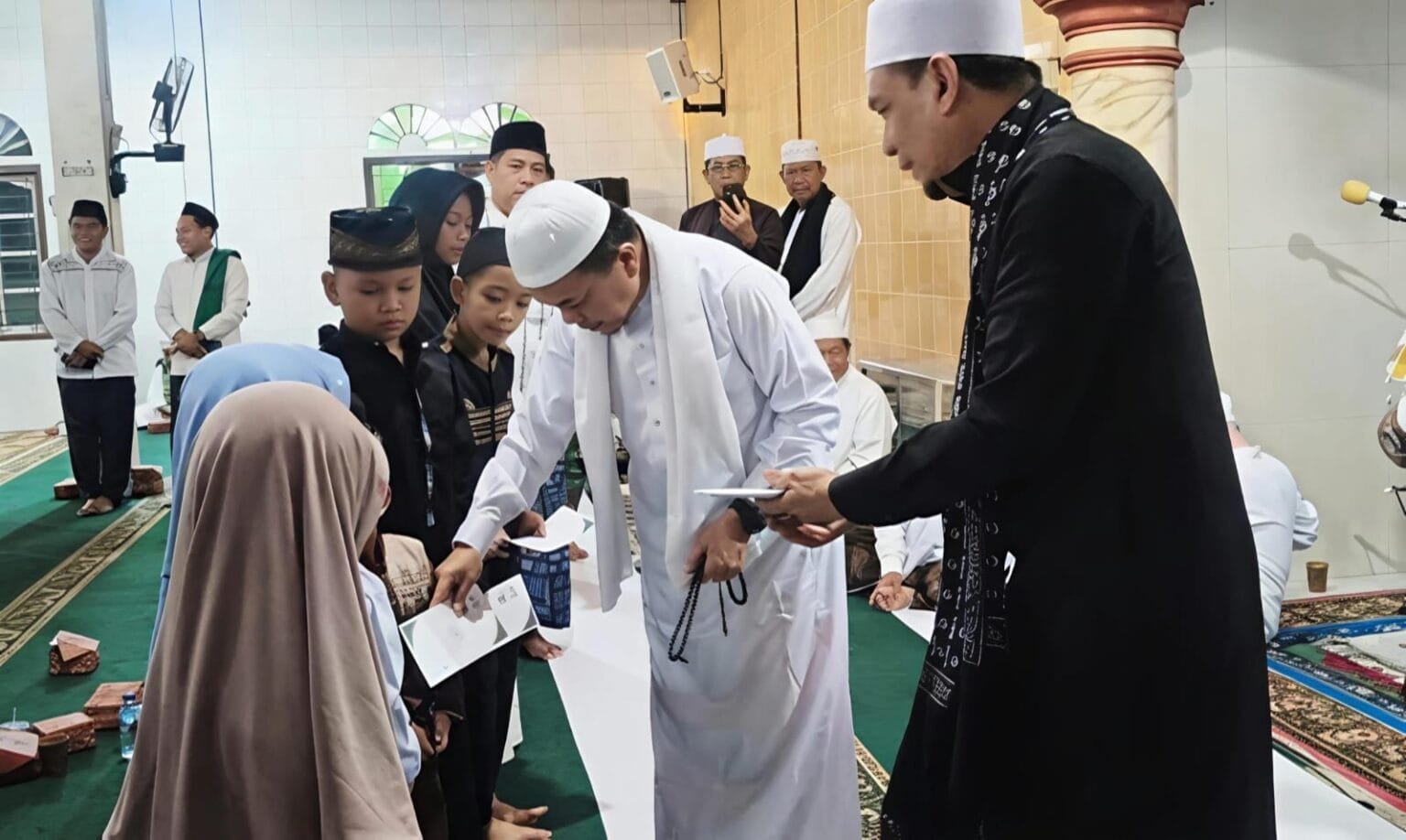 Safari Subuh Gubernur Jambi Al Haris