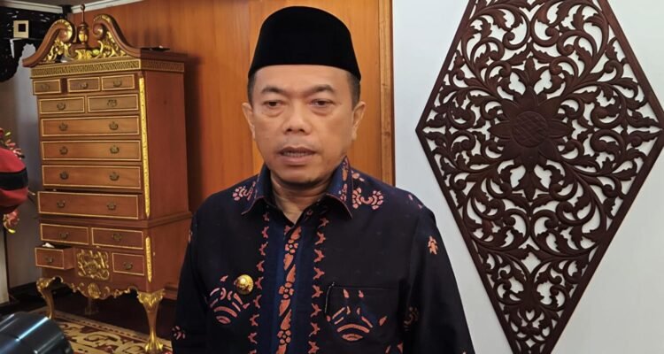 Gubernur Jambi Al Haris