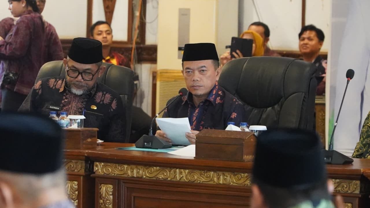 Gubernur Jambi Al Haris