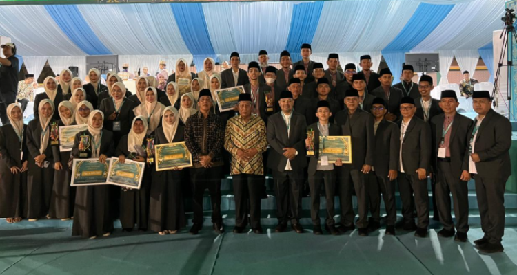 abdullah sani kunjungi kafilah jambi di jawa tengah abdullah sani kunjungi kafilah jambi di jawa tengah