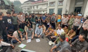 Demo Karhutla